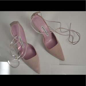 Manolo Blahnik Pink Heels